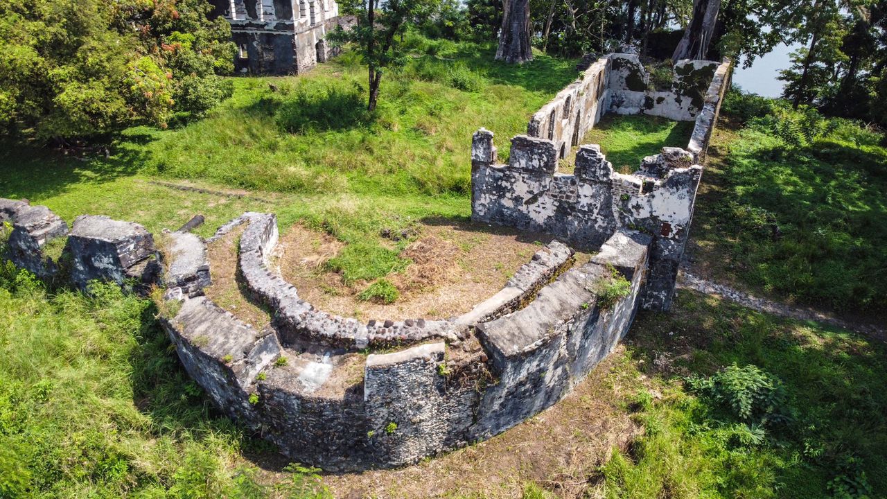 WhatsApp Image 2021-12-06 at 07.04.03 (1)